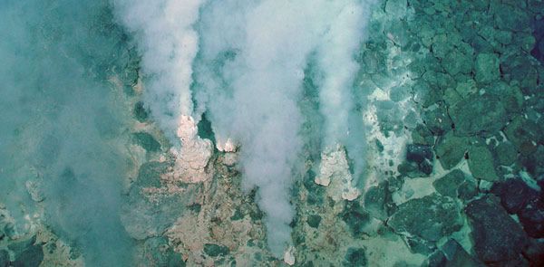 chimeneas hidrotermales