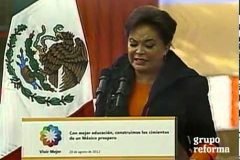 Elba Esther Gordillo y sus 2 mil 35 mil maestros