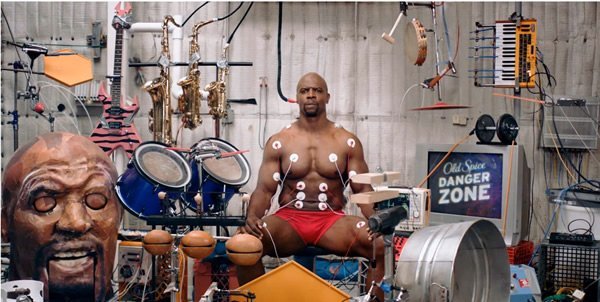 Terry Crews en Old Spice Muscle Music