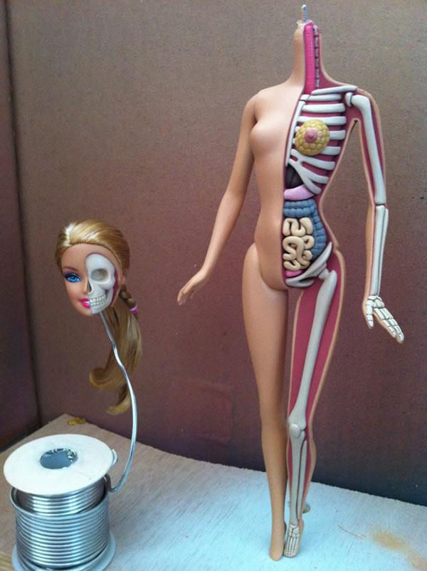 Anatomía de una Barbie (2)
