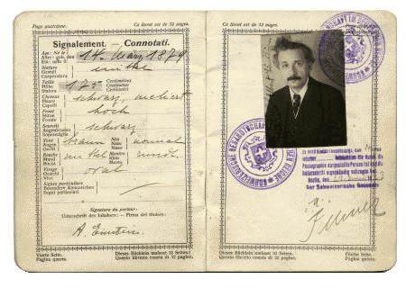 Albert Einstein documentacion