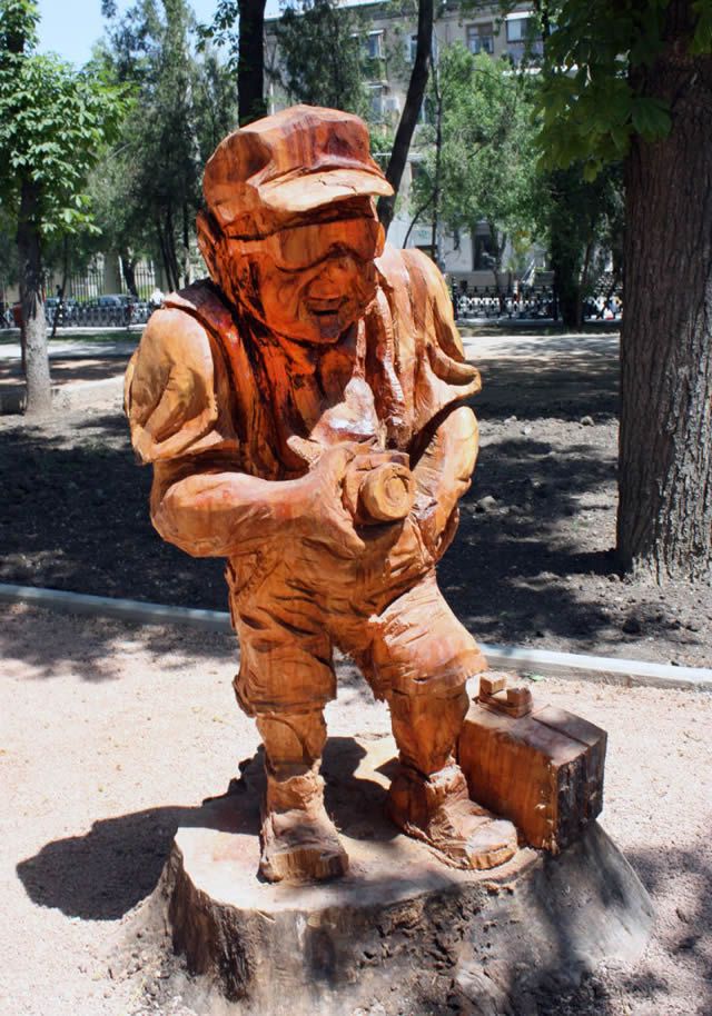 esculturas madera igor dzheknavarov (14)