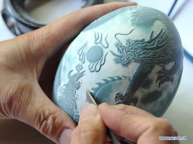 arte de esculpir huevos Pu Derong (3)
