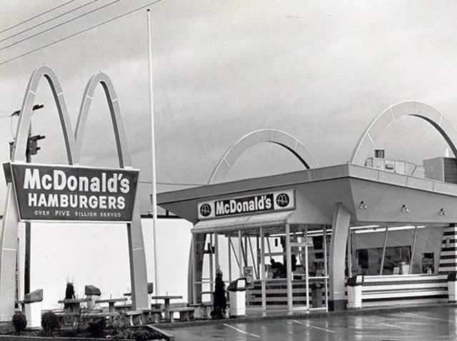 Historia y curiosidades de McDonald's - Marcianos