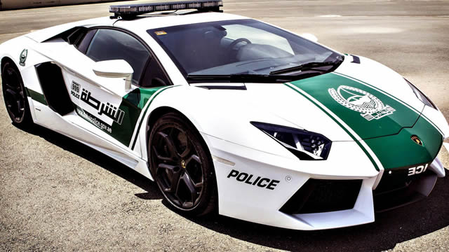 superautos patrulla en Dubái (7)