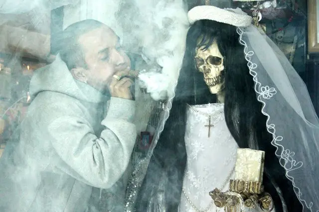 La Santa Muerte, culto devoto a la muerte en México - Marcianos