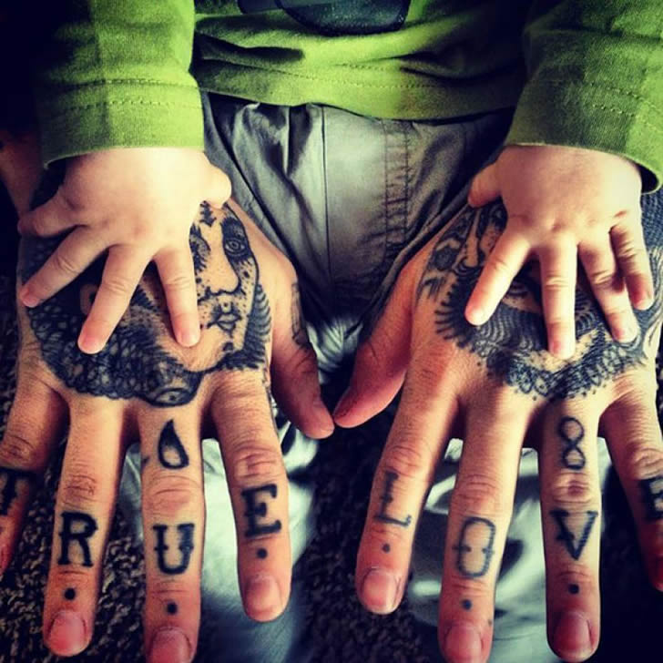 Padres tatuados 13