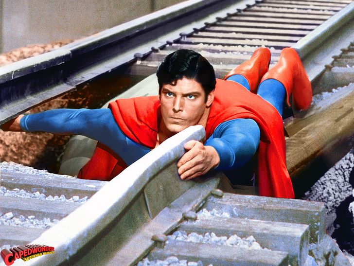 superman vias del tren