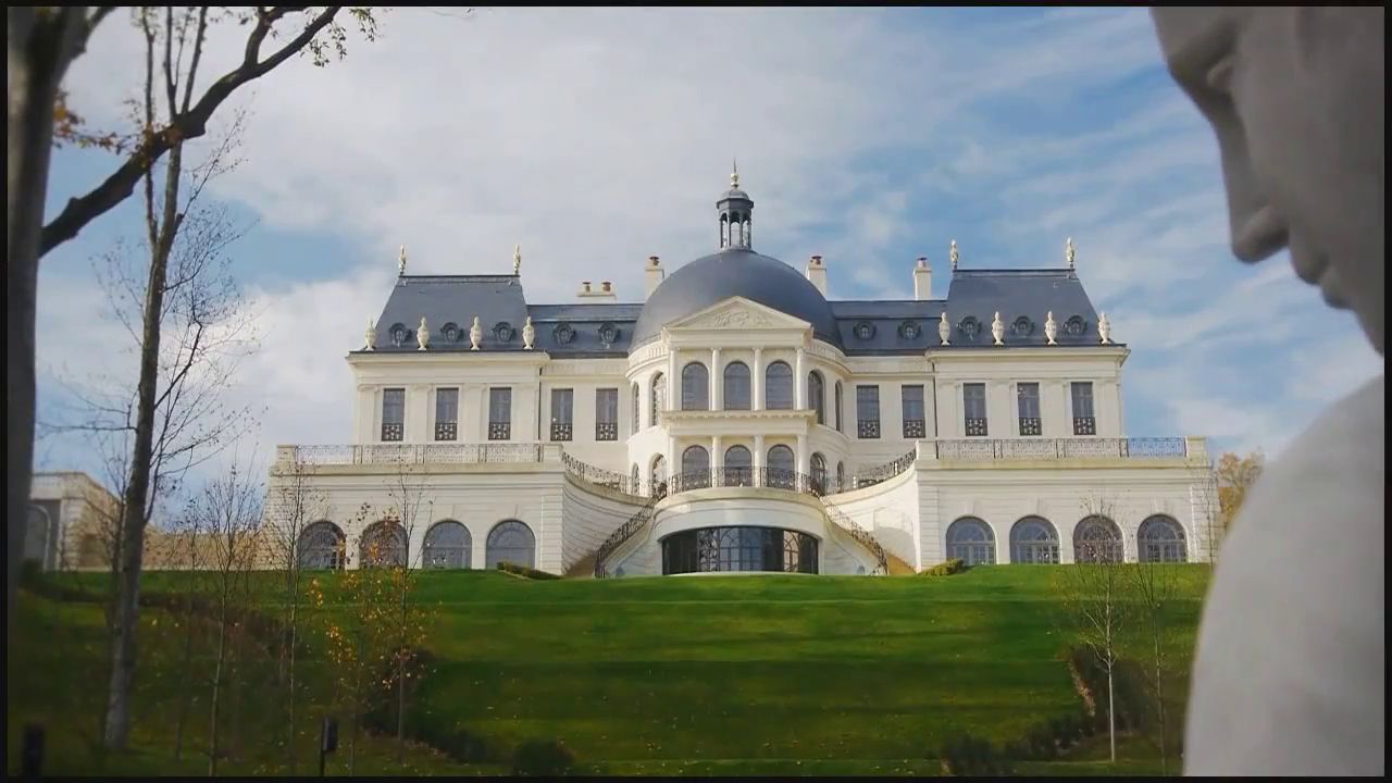 Château Louis XIV mansion Paris (11)