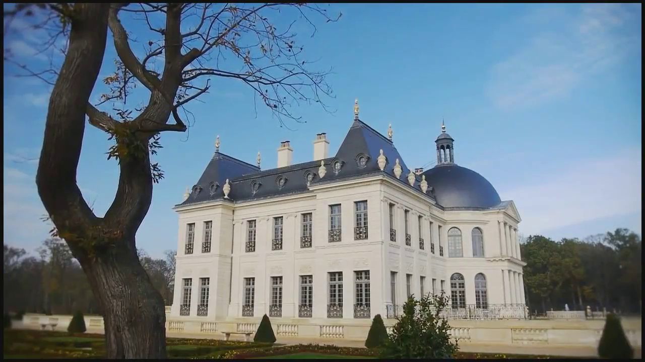 Château Louis XIV mansion Paris (16)
