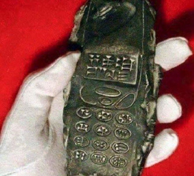 celular 800 años (1)
