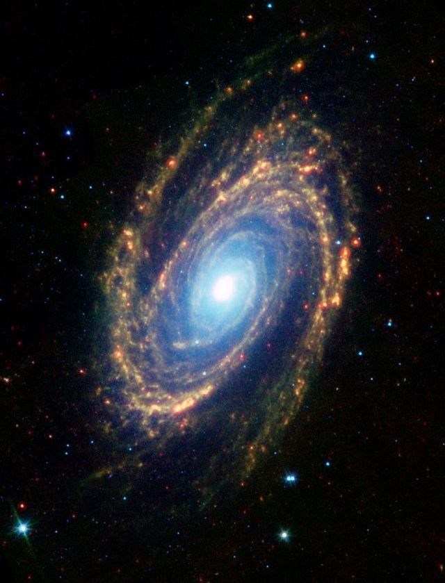 Messier 81 publicacion galaxias espacio (3)