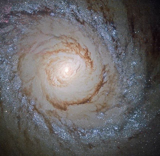 Messier 94 publicacion galaxias espacio (15)