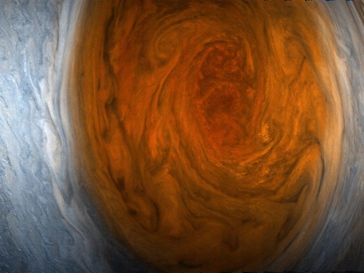 Gran Mancha Roja de Jupiter por sonda Juno (4)