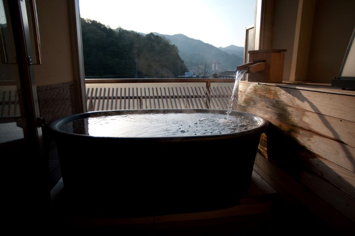 bañera en japon