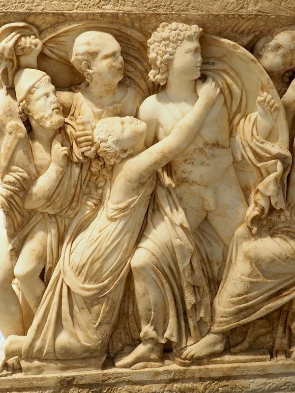 escultura griega antigue