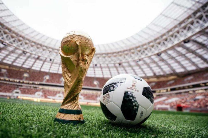 Copa mundial 2018 y balon telstar