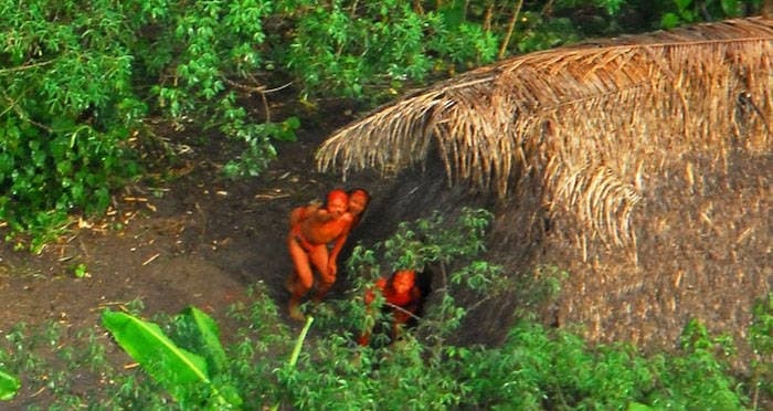 indigenas brasileños aislados