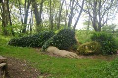 dormir naturaleza escultura verde