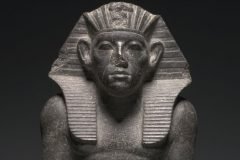 estatua nariz rota antiguo egipto
