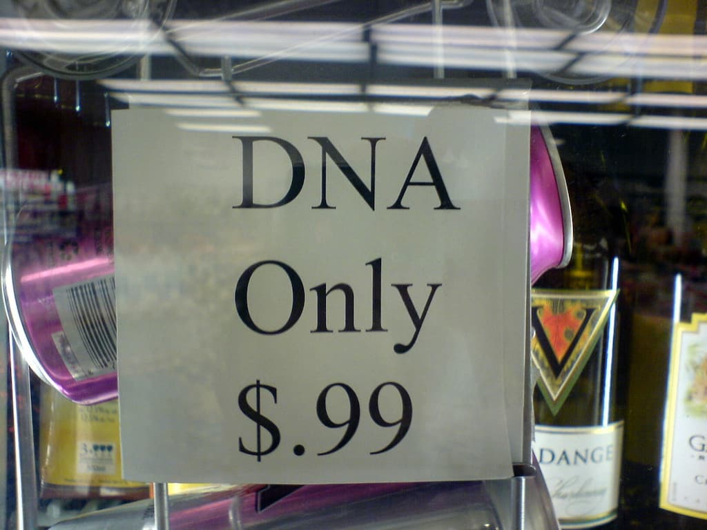ADN a la venta